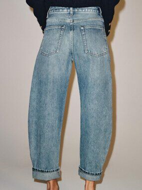 NWT ZARA ZW COLLECTION MID-RISE CUFFED BALLOON JEANS - 6